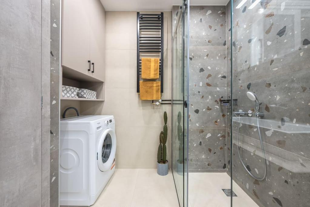 Ano Patisia Station Apartment